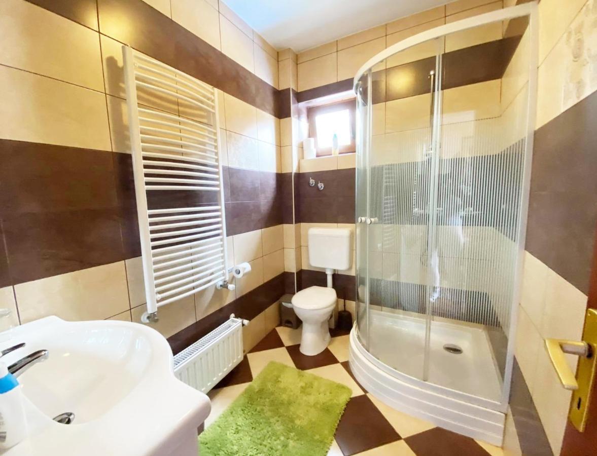 Apartman Siesta Buek - Buekfuerdo Exteriér fotografie
