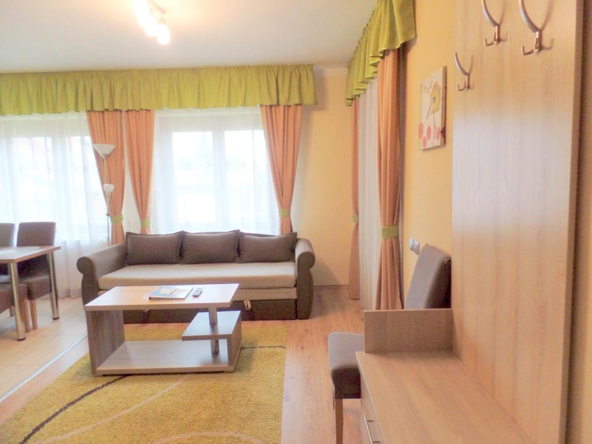 Apartman Siesta Buek - Buekfuerdo Exteriér fotografie