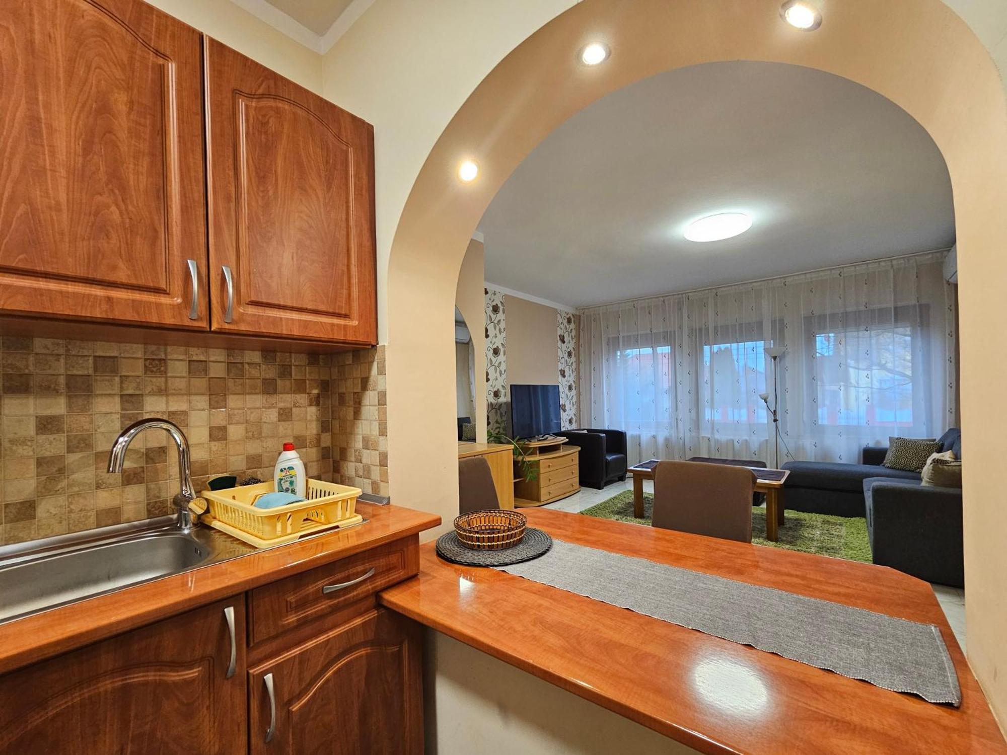Apartman Siesta Buek - Buekfuerdo Exteriér fotografie